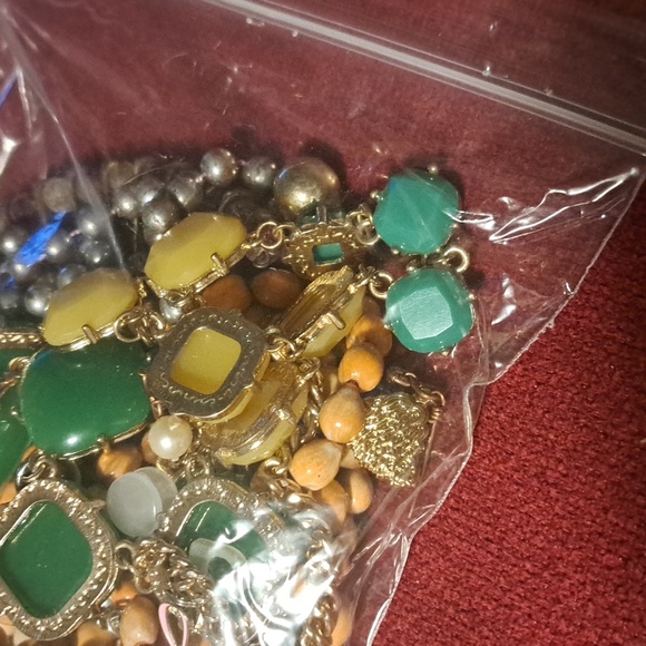 Craft jewelry lot set bundle broken wearable beads earrings pins necklaces - Picture 5 of 5